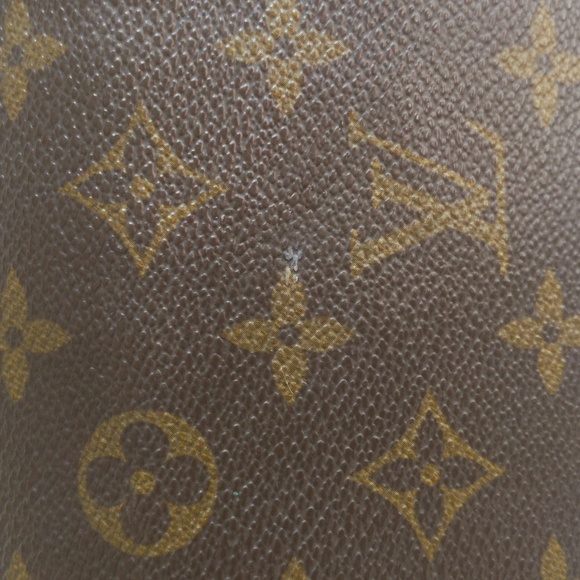 Lv bundle - Picture 13 of 16